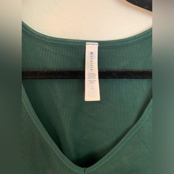 Athleta Aurora Tank - Picture 3 of 4